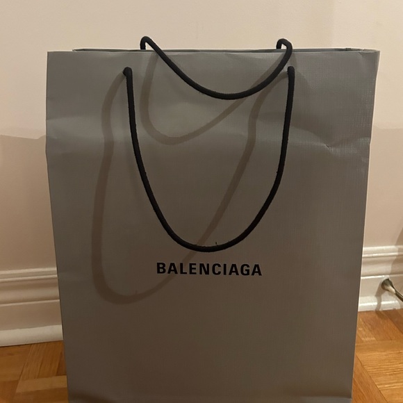 BALENCIAGA White crossbody bag (can be a shoulder bag) - Picture 7 of 7